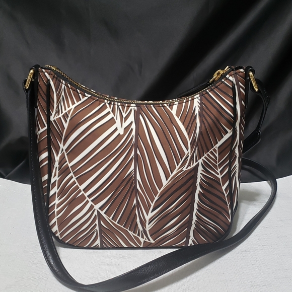 Vera Bradley NWT Mini Vivian Xbody & Case Set - Picture 4 of 15